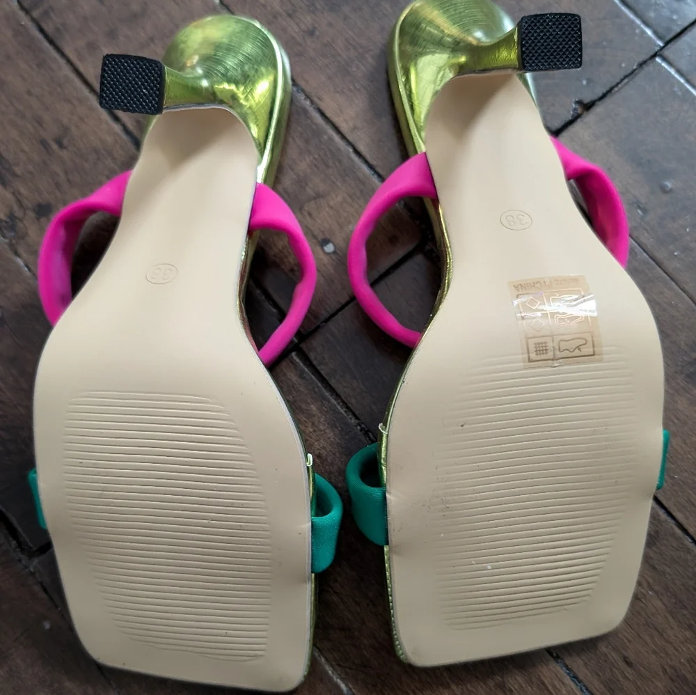 Sandals - Picture 2 of 2
